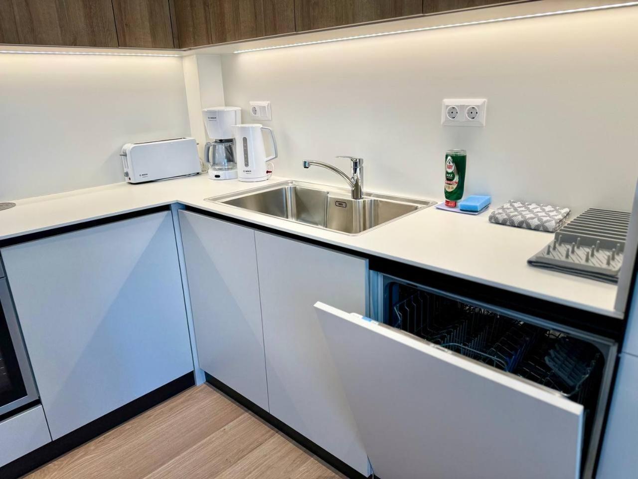 Lux Residence Ampelokipi Αθήνα Εξωτερικό φωτογραφία
